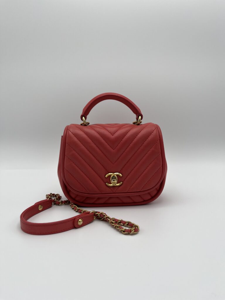 Chanel Chevron top handle pink. Chanel Chevron top handle roze