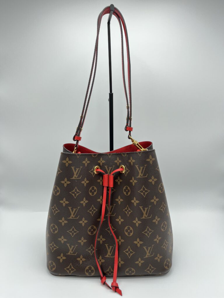 Louis Vuitton Neo Neo met rood leer. Louis Vuitton red leather
