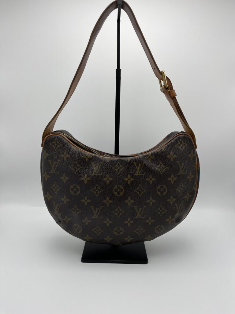 Louis Vuitton Croissant MM